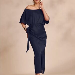 Chic Off-Shoulder Navy Midi Dress